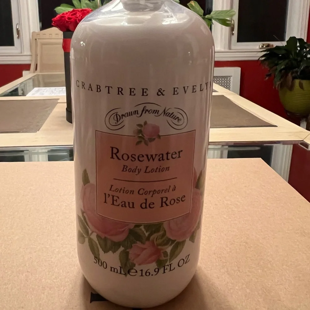 Crabtree Evelyn Rosewater Body Lotion. 16.9 oz Bottle. NEW